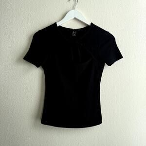 Forever 21 Tie Front Top Medium